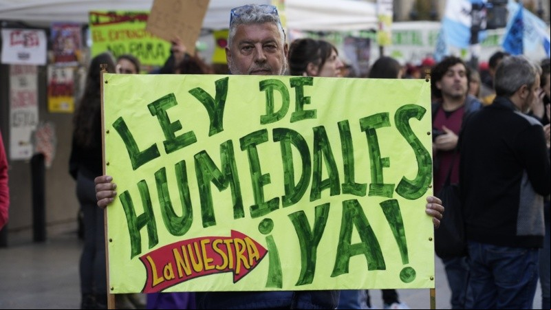 Los carteles reclaman 
