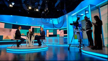 Todas las fotos del debate entre Monteverde y Javkin en El Tres