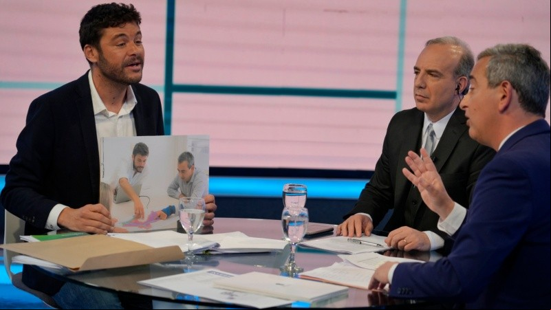 Todas las fotos del debate entre Monteverde y Javkin en El Tres