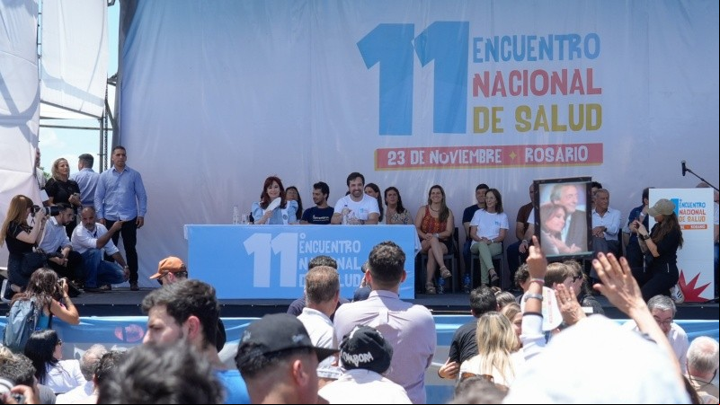 Sol, calor y color en el acto de Cristina de este sábado al mediodía en La Siberia.