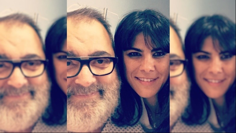 Jorge Lanata junto a Sara Stewart Brown.