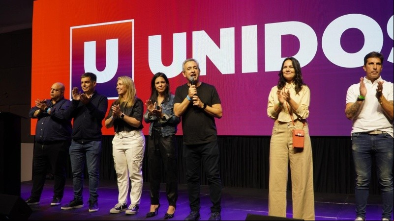 El intendente Javkin y su candidata Labayru tendrán un gran desafío de acá a las generales del 29 de junio