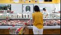 El consumo masivo cayó 3,2% en mayo a pesar de que la inflación se desacelera