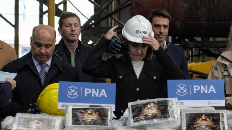 Bullrich junto al juez federal Vera Barros