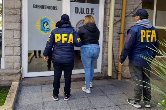 Condenaron a una joven que entregó a una mujer para que la maten a tiros en barrio Godoy