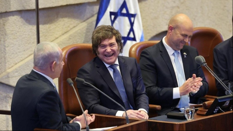 Milei habló en el parlamento de Israel y confirmó que mudará la embajada Argentina a Jerusalén.